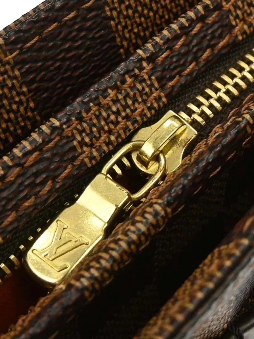 Louis Vuitton Damier Aubagne